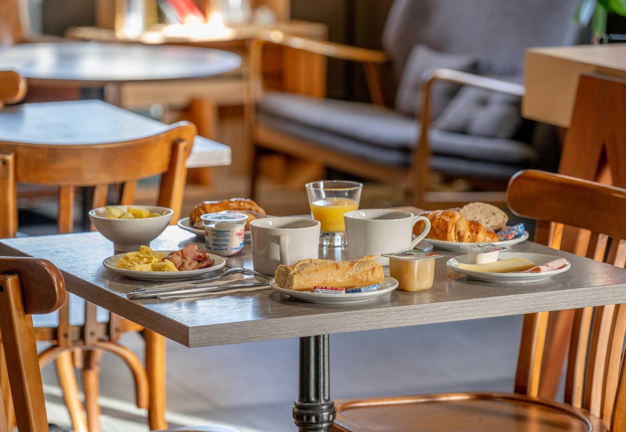 B&B Hotel Bordeaux Merignac Cadera Aeroport Eksteriør billede