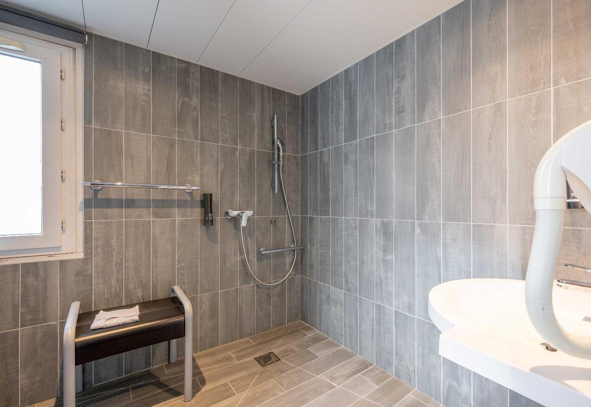 B&B Hotel Bordeaux Merignac Cadera Aeroport Eksteriør billede