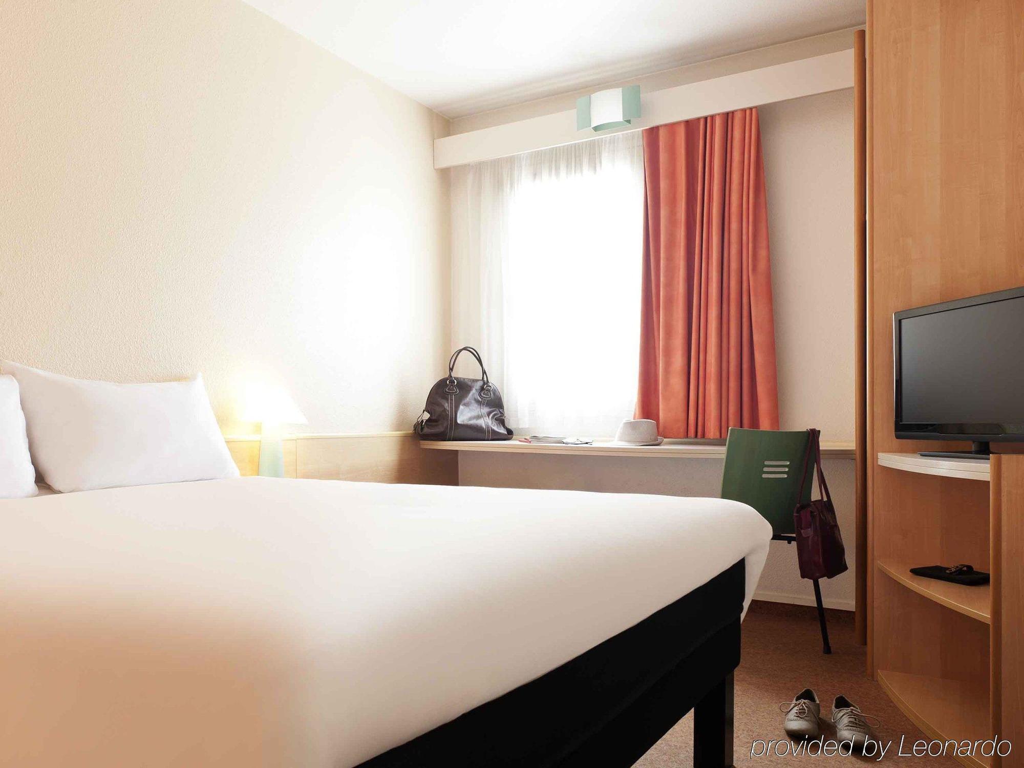 B&B Hotel Bordeaux Merignac Cadera Aeroport Eksteriør billede