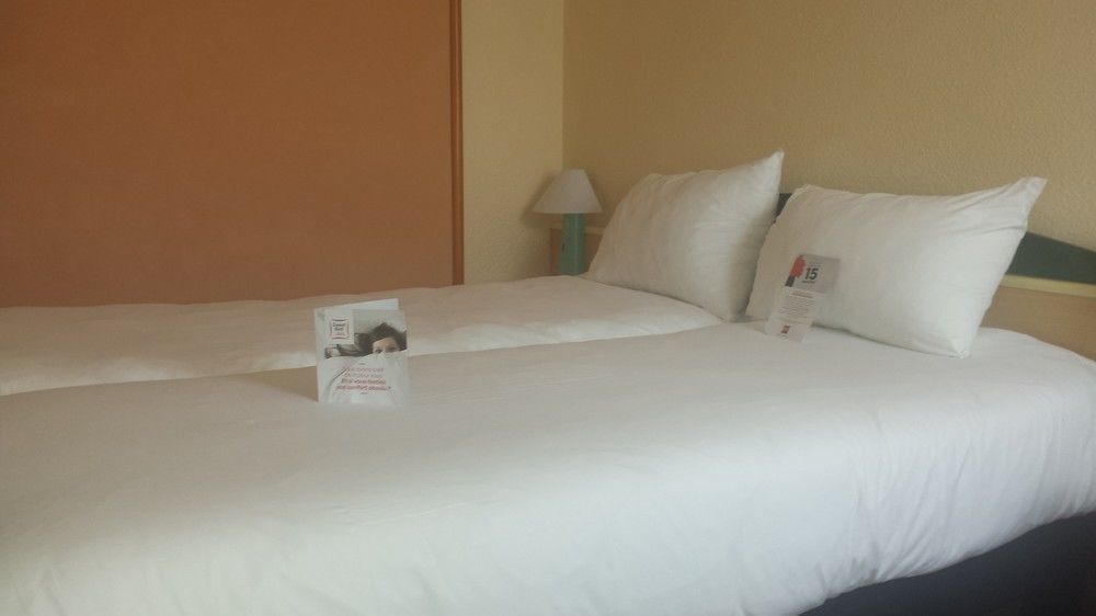 B&B Hotel Bordeaux Merignac Cadera Aeroport Eksteriør billede