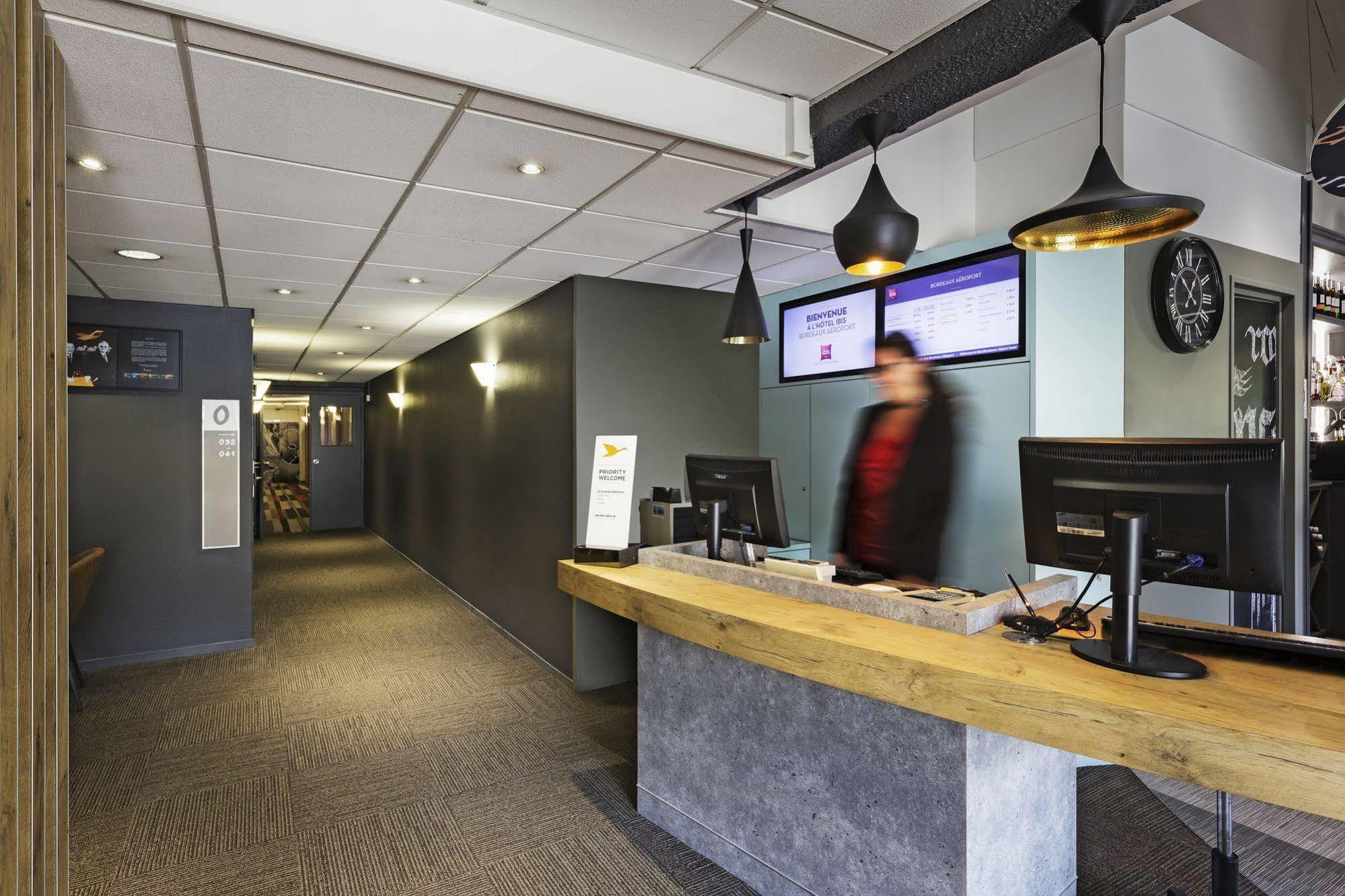 B&B Hotel Bordeaux Merignac Cadera Aeroport Eksteriør billede